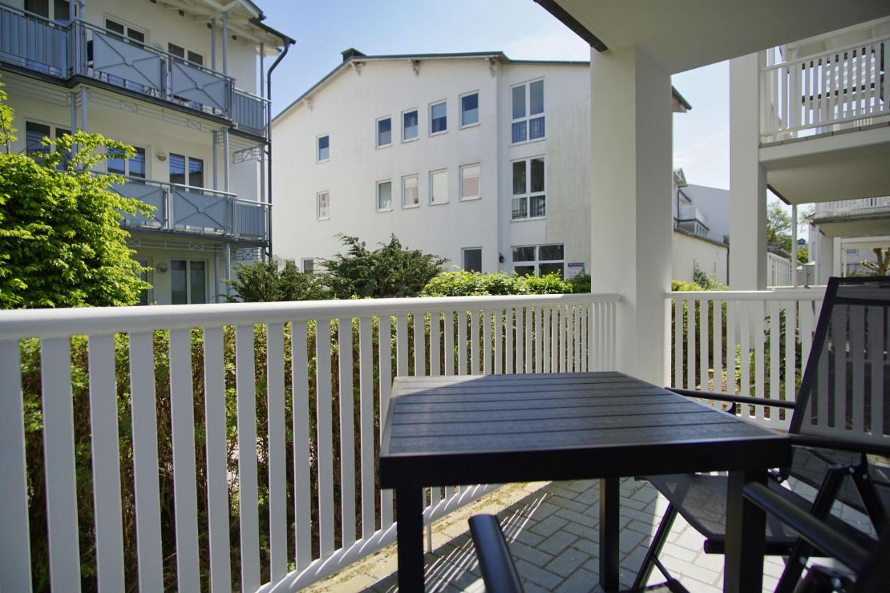 Terrasse, Gratis Nutzung Vom Ahoi Erlebnisbad Und Sauna In Sellin - Villa Karola Fewo 02 Goehren (Ruegen) Exterior foto