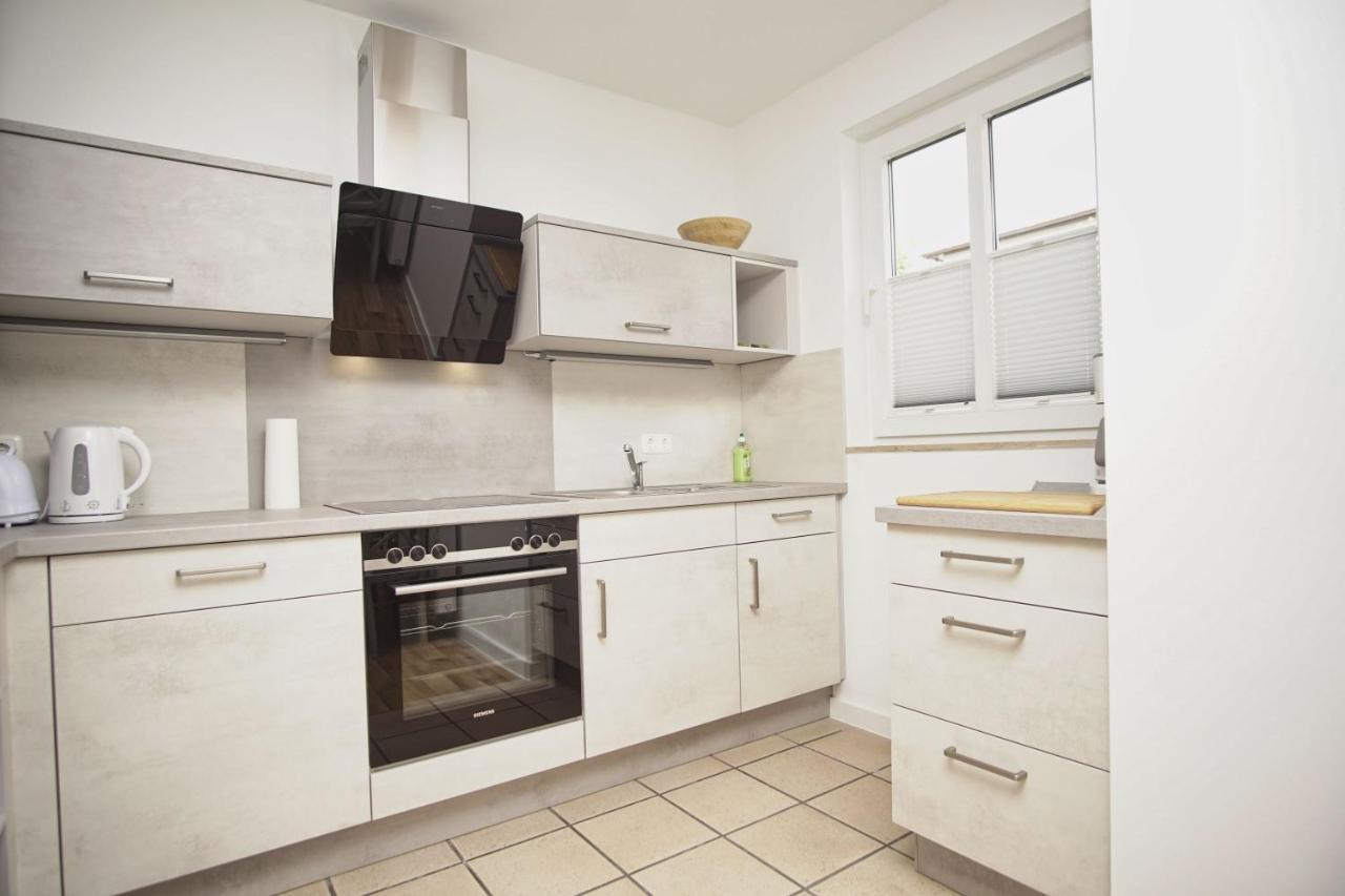 Terrasse, Gratis Nutzung Vom Ahoi Erlebnisbad Und Sauna In Sellin - Villa Karola Fewo 02 Goehren (Ruegen) Exterior foto