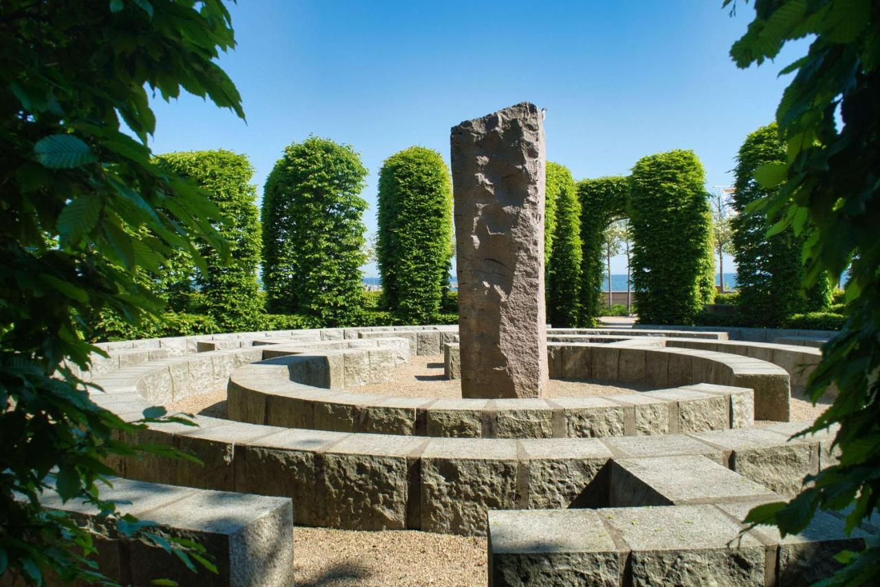 Terrasse, Gratis Nutzung Vom Ahoi Erlebnisbad Und Sauna In Sellin - Villa Karola Fewo 02 Goehren (Ruegen) Exterior foto